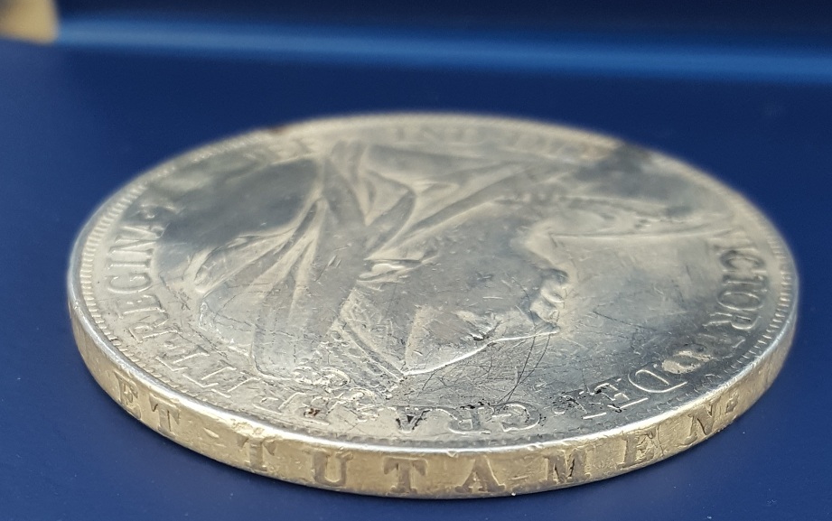 Is-This-1900-Victoria-Crown-Real?