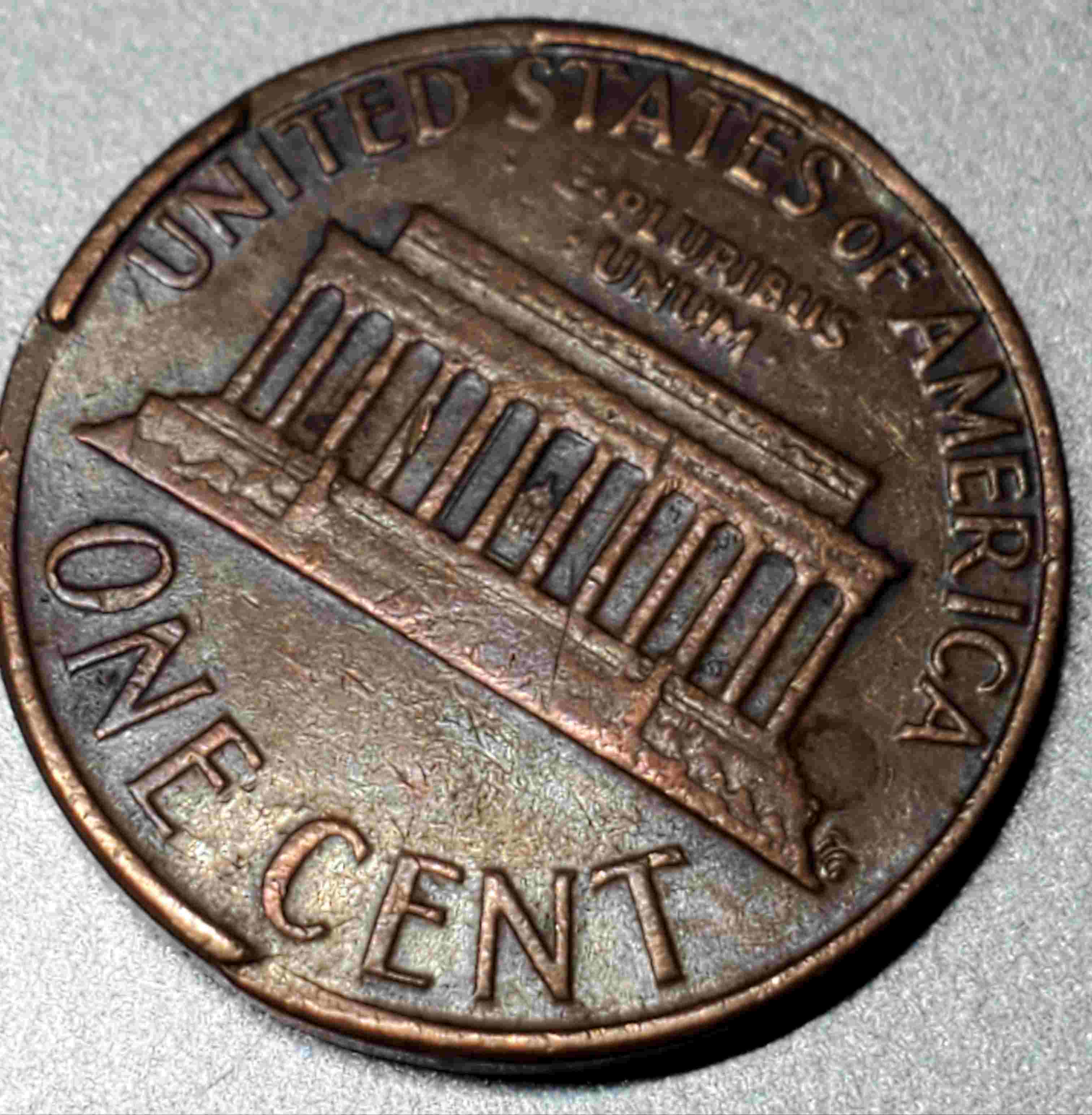 1975-Lincoln-Cent---Is-This-A-Misprint,-What-Would-It-Be-Worth.