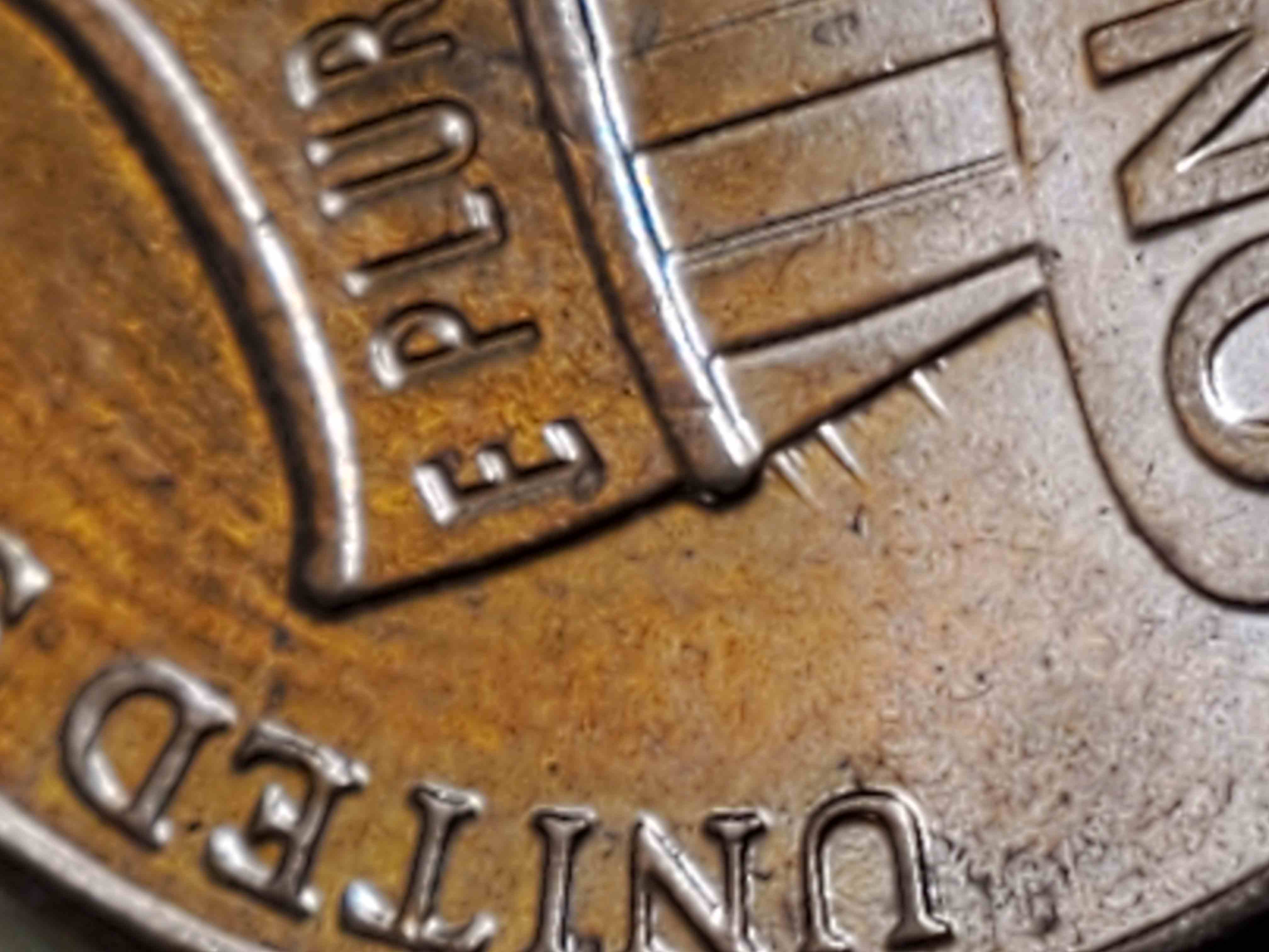 Are-These-Die-Cracks,-What-Are-They-Worth.-2000-And-2019-Cents