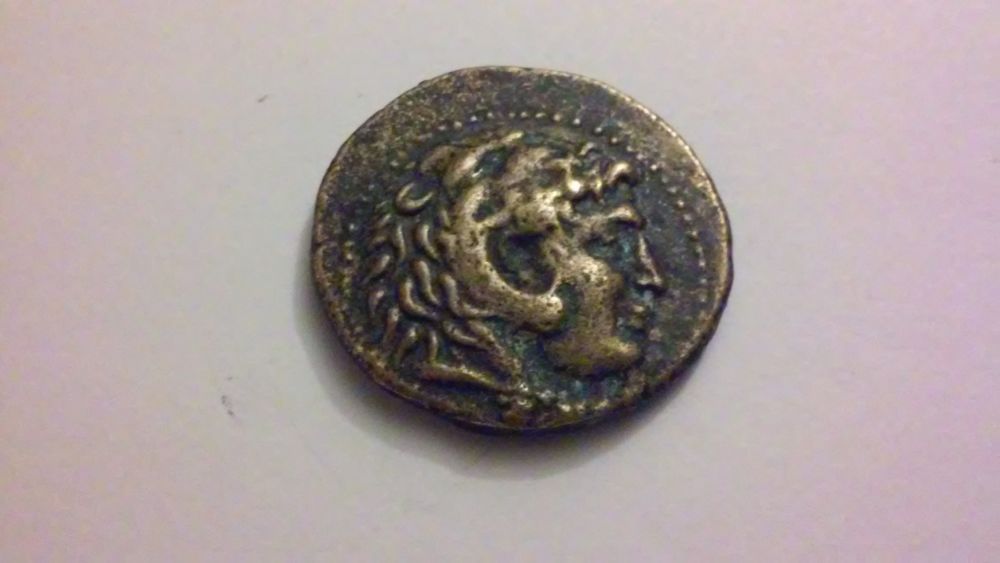 Need-Help-Identifie-This-Ancient-Coins