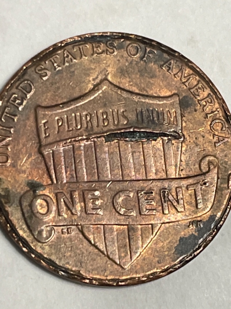 2017-D-Lincoln-Shield-Cent-Ear-Hole-Tear-In-Shield.-Wrong-Planchet-Or-Bad-Planchet?-Error-Help.