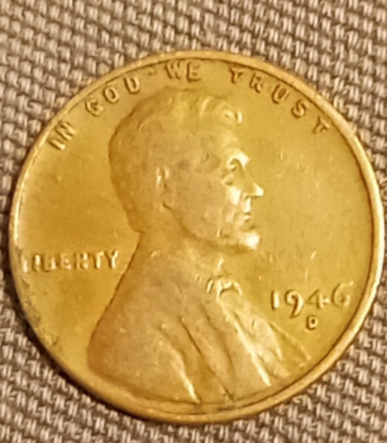 1946-D-Wheat-Penny.is-It-Normal?