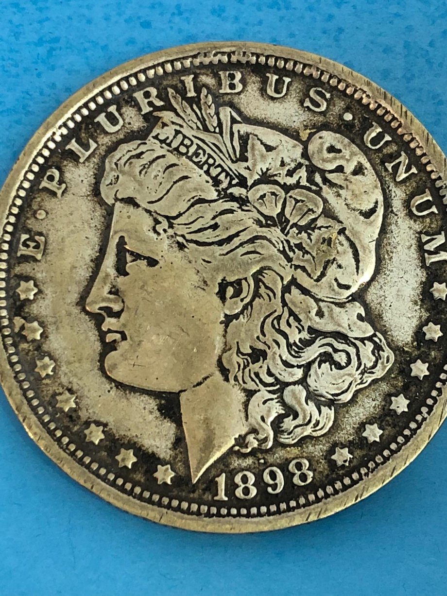 1898-Mogan-Dollar-Need-Help-To-Identify-This?