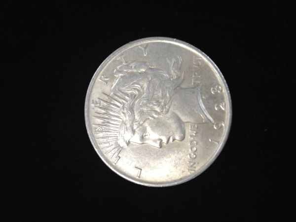 1923-Peace-Dollar-DDO?