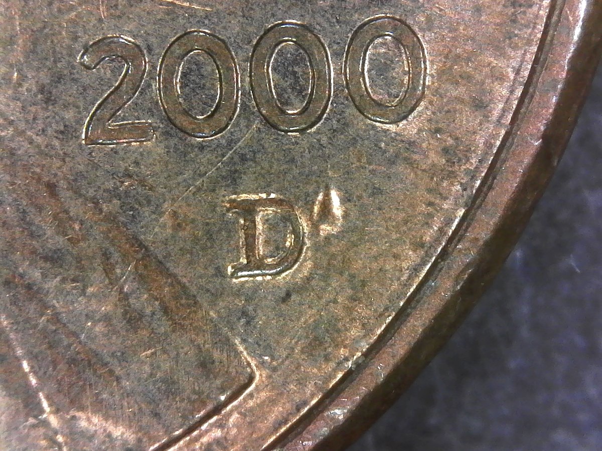 2000-D-Lincoln-Cent---Die-Chip?