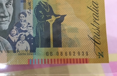 50-Dollars-Australia--With--Green-N-Printed-In-Corner