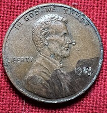 1983-Lincoln-Memorial-Penny-Errors-Or-Something-Else