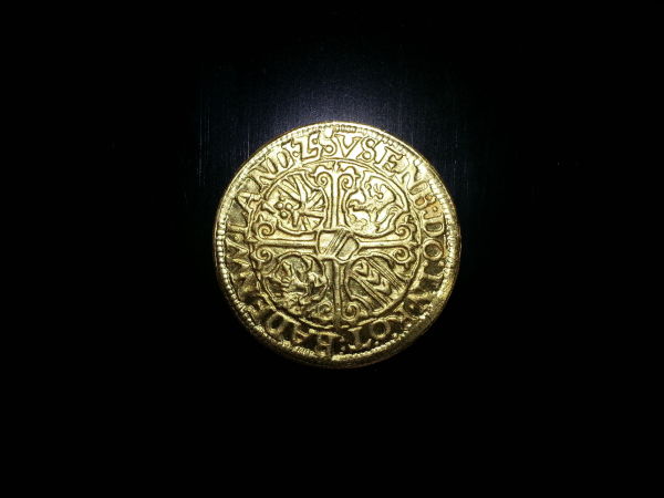 Can-Someone-Identifiy-This-Coin?