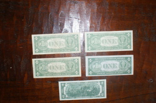 Silver-Certs-And-2-Dollar-Bills