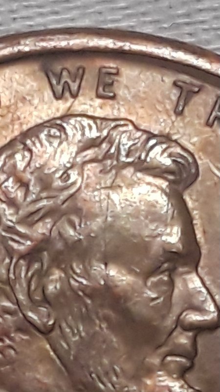 1997-P-Cent-With-Diecrack-On-His-Face-And-Head