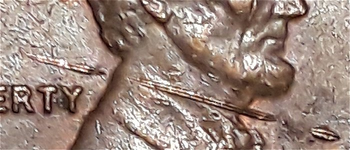 1979-P-Lincoln-Cent-Raised-Lines-Through-Neck