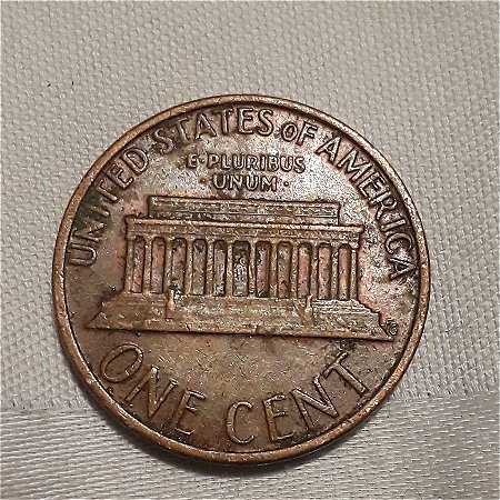1979-P-Lincoln-Cent-Raised-Lines-Through-Neck