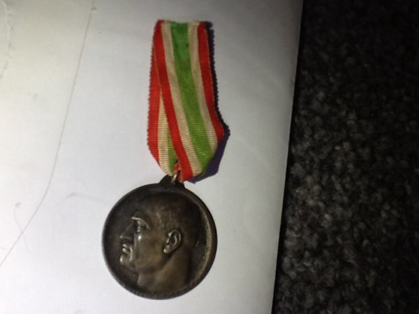 I-Need-Help-With-Identifying-An-Italian-Medal