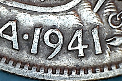 Fifty-Cent.-Wide-Or-Narrow-Date?
