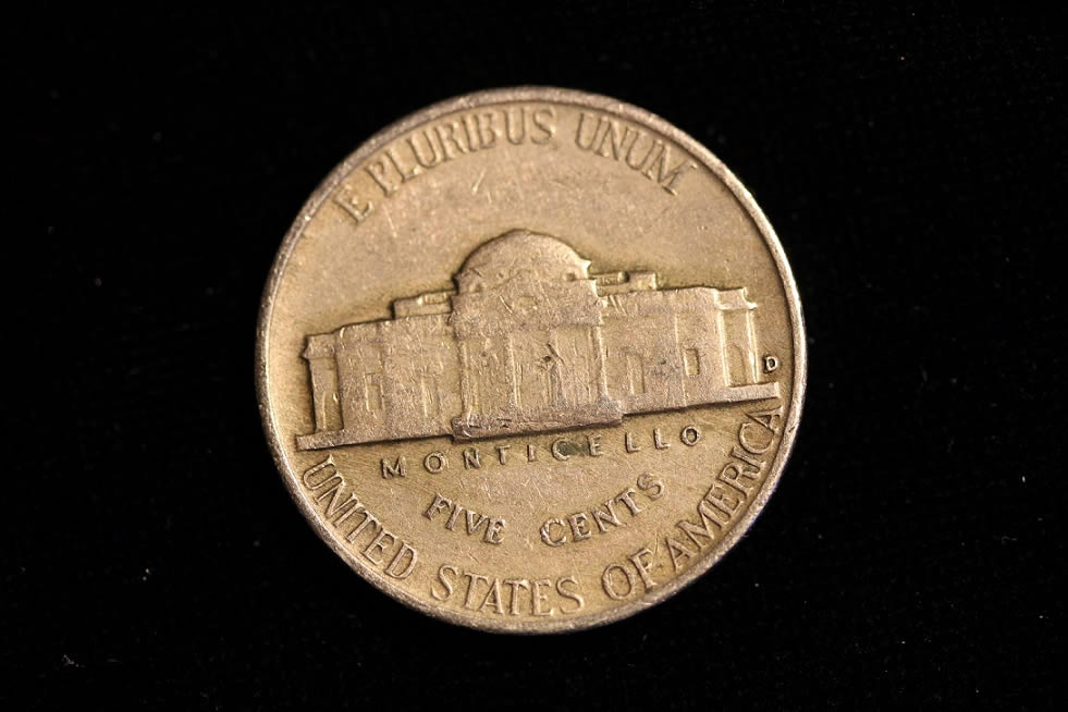 Need-Your-Opinions-On-1949-Nickel.--Is-This-D/S?