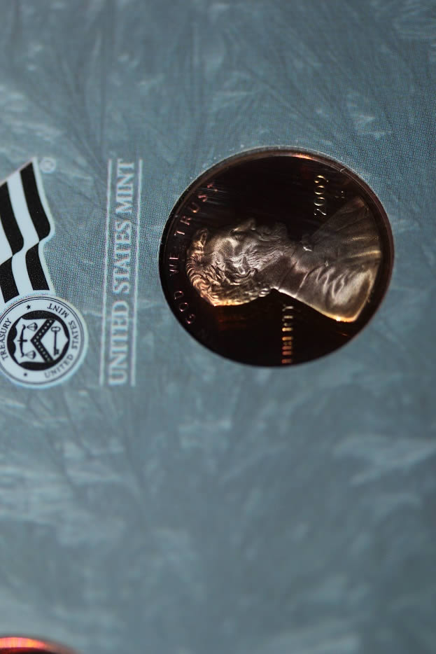 2009-Proof-Set-With-Very-Strange-Lincoln-Toning