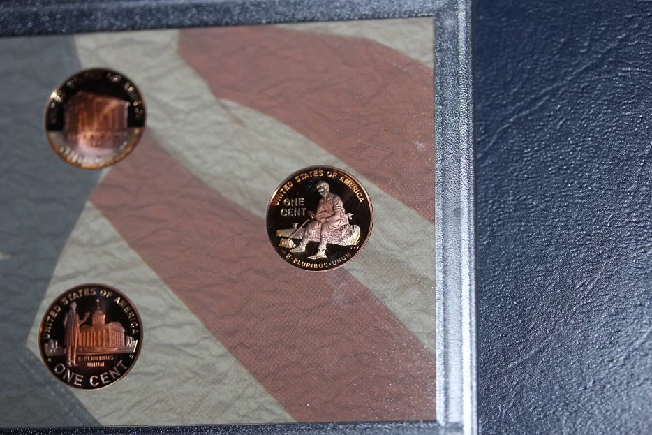 2009-Proof-Set-With-Very-Strange-Lincoln-Toning