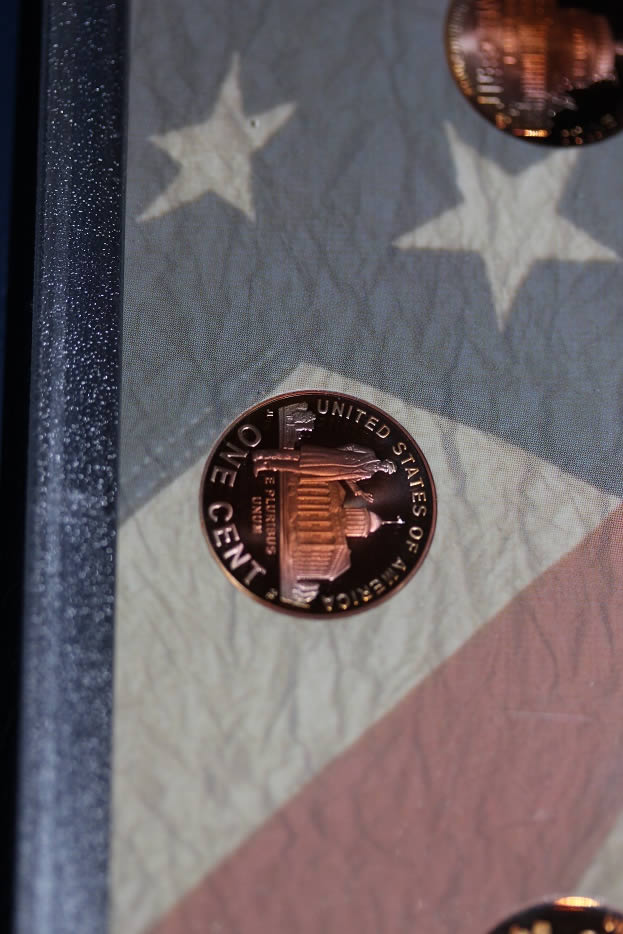 2009-Proof-Set-With-Very-Strange-Lincoln-Toning