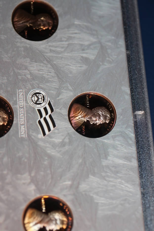 2009-Proof-Set-With-Very-Strange-Lincoln-Toning