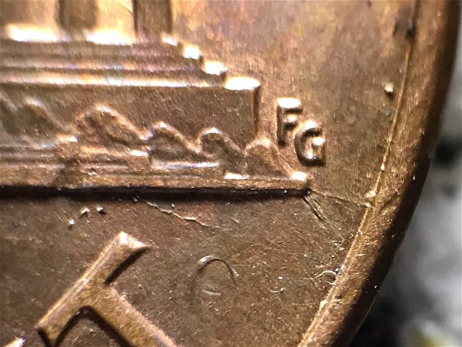 1992-P-LMC-With-7-Die-Cracks-On-Reverse.-6-Of-Them-Touch-The-Rim!!