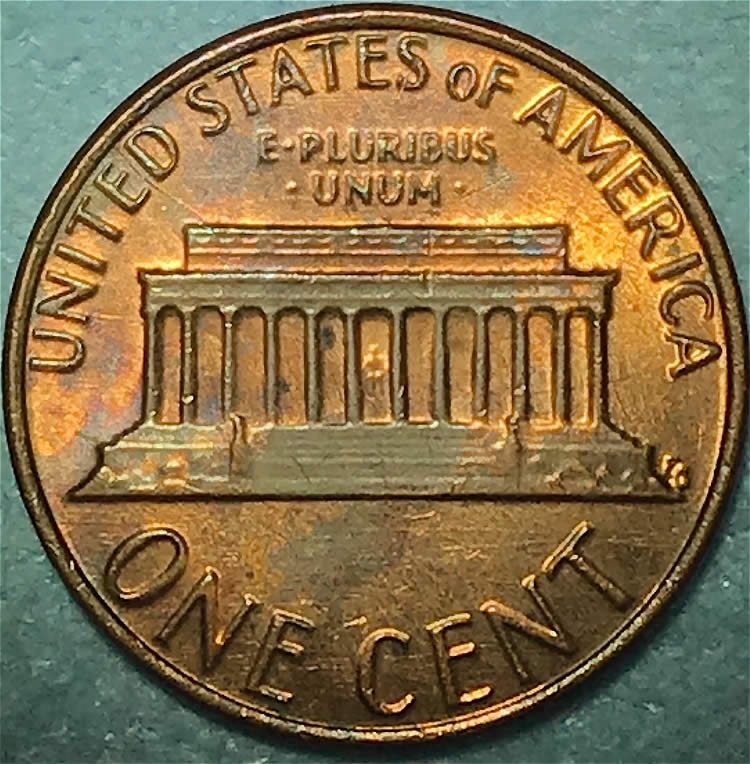 1982-P-Cent-With-Odd-Die-Scratches.-Lathe-Lines?