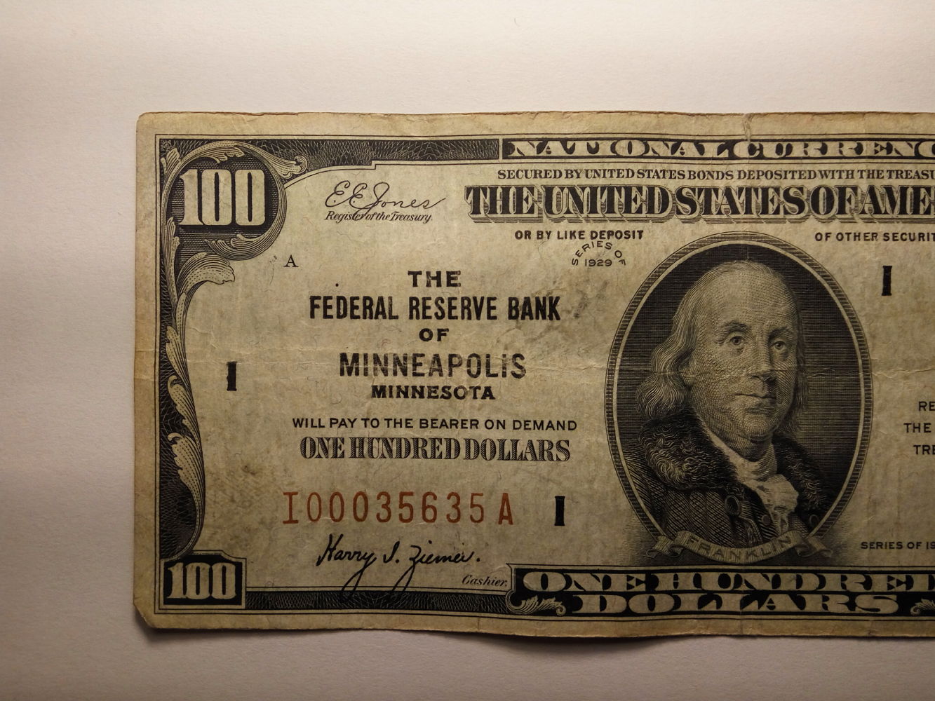 Valuation-$100-1928-Gold