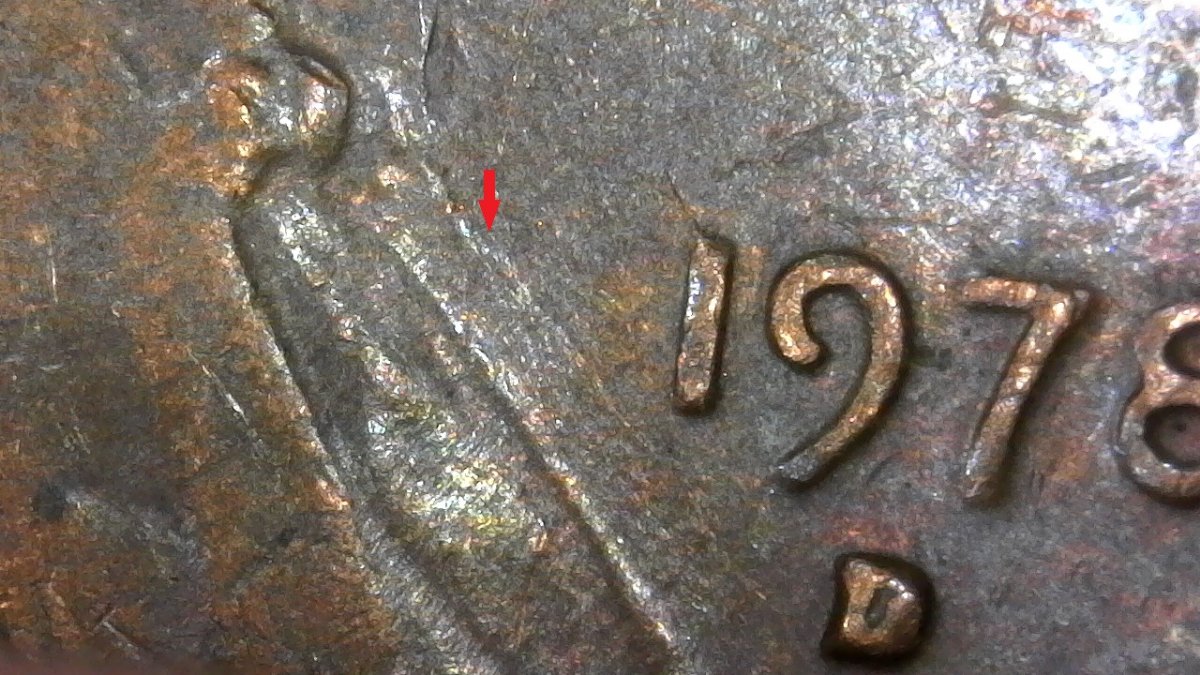 1978-D-Penny-Looks-To-Have-An-Extra-Coat-Outline.