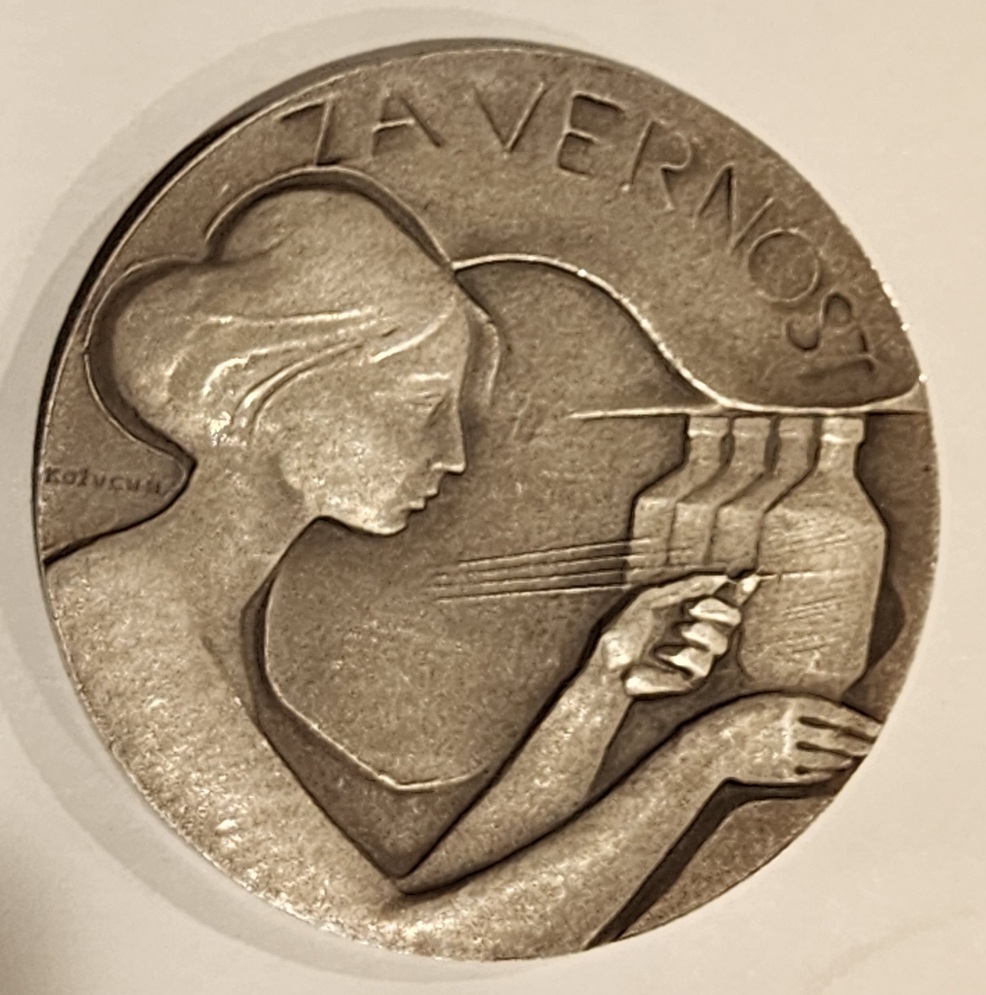 Slovakian-Medal-Identification-Help!