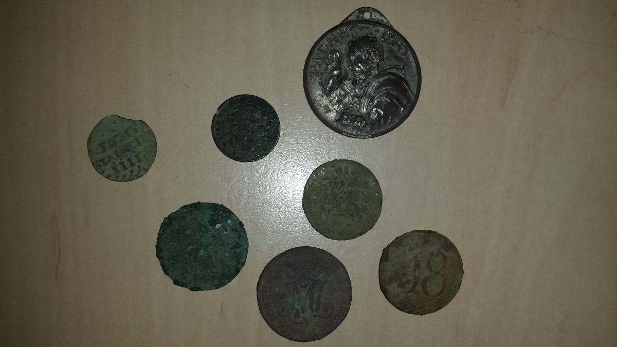 Beginner-Metal-Detector-Cleaning-Question