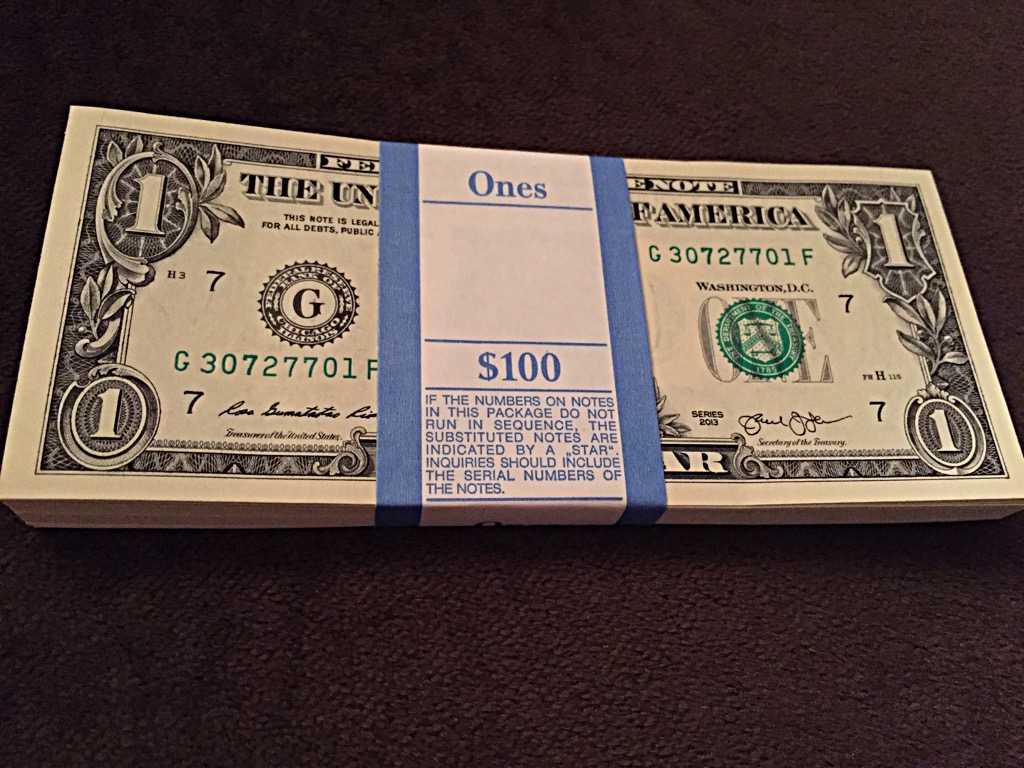 Bank-Has-$1000-Brick-Of-New-Unc-$1-Still-Wrapped....worth-Picking-Up?