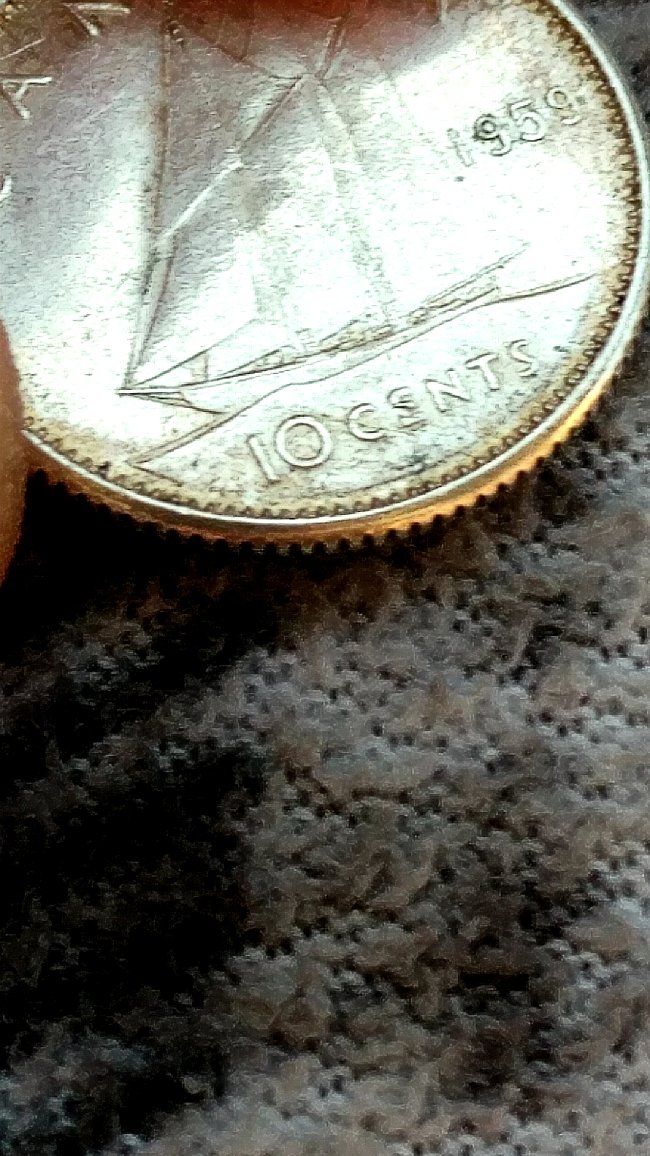 1959-Silver-Dime,-Possible-Or-Error-Or-PMD-On-E-In-Cents