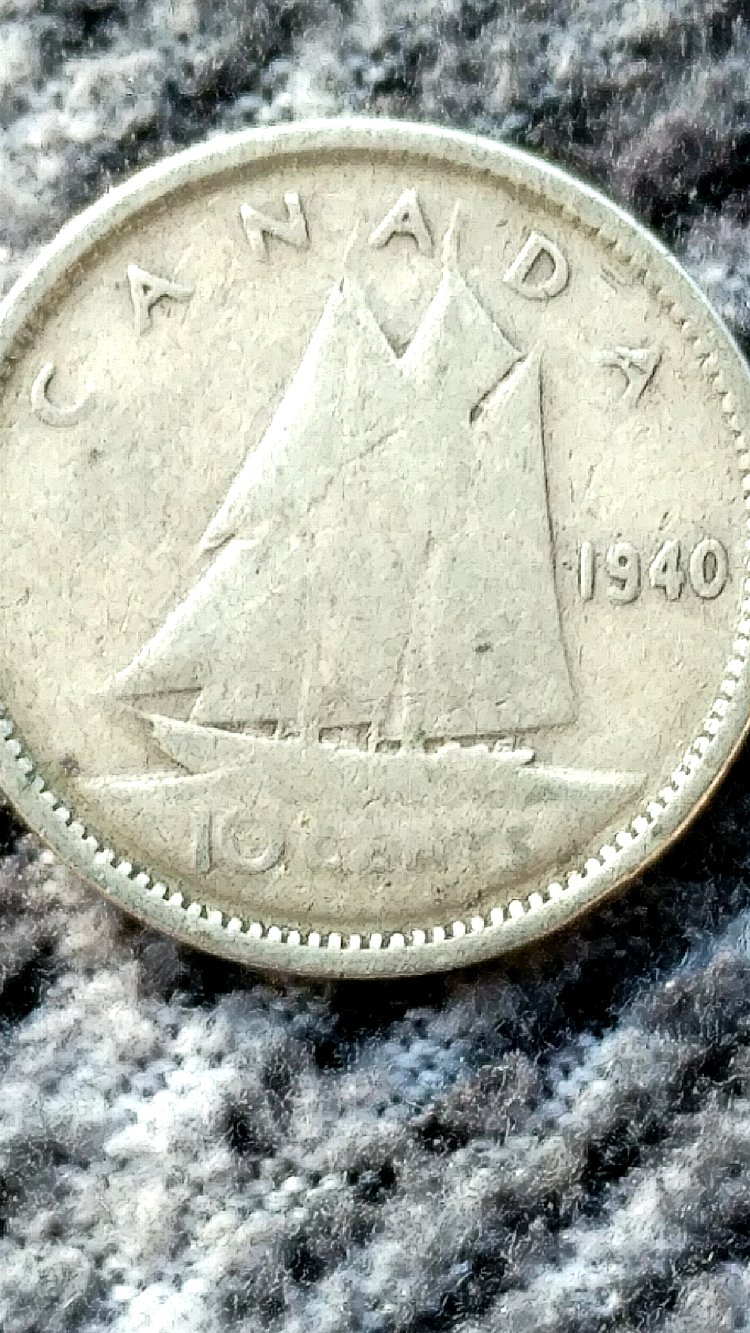 1940-Canadian-Dime,-Double-9-In-Date?