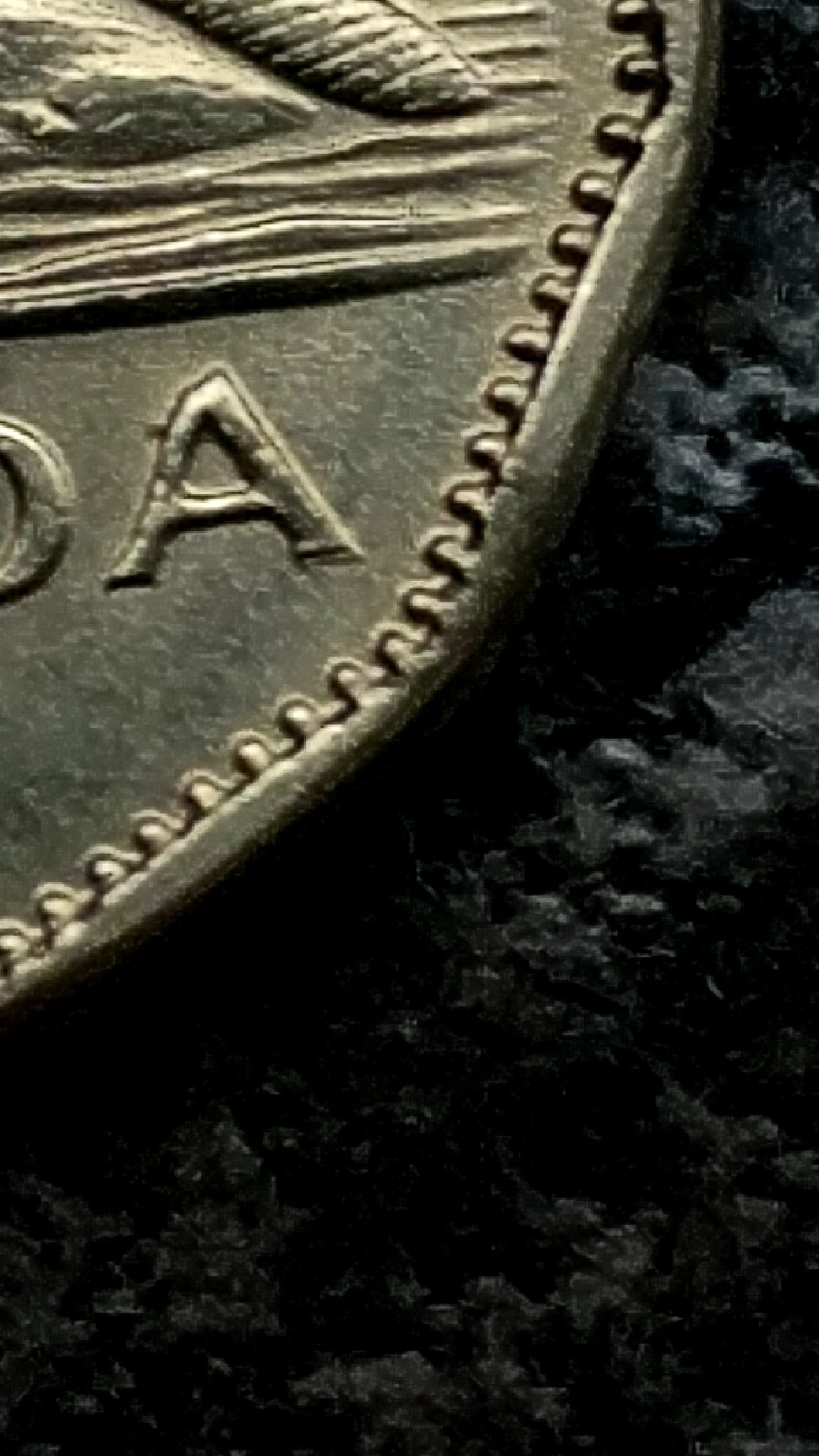 Is-This-Another-Small-Die-Chip-Or-PMD?