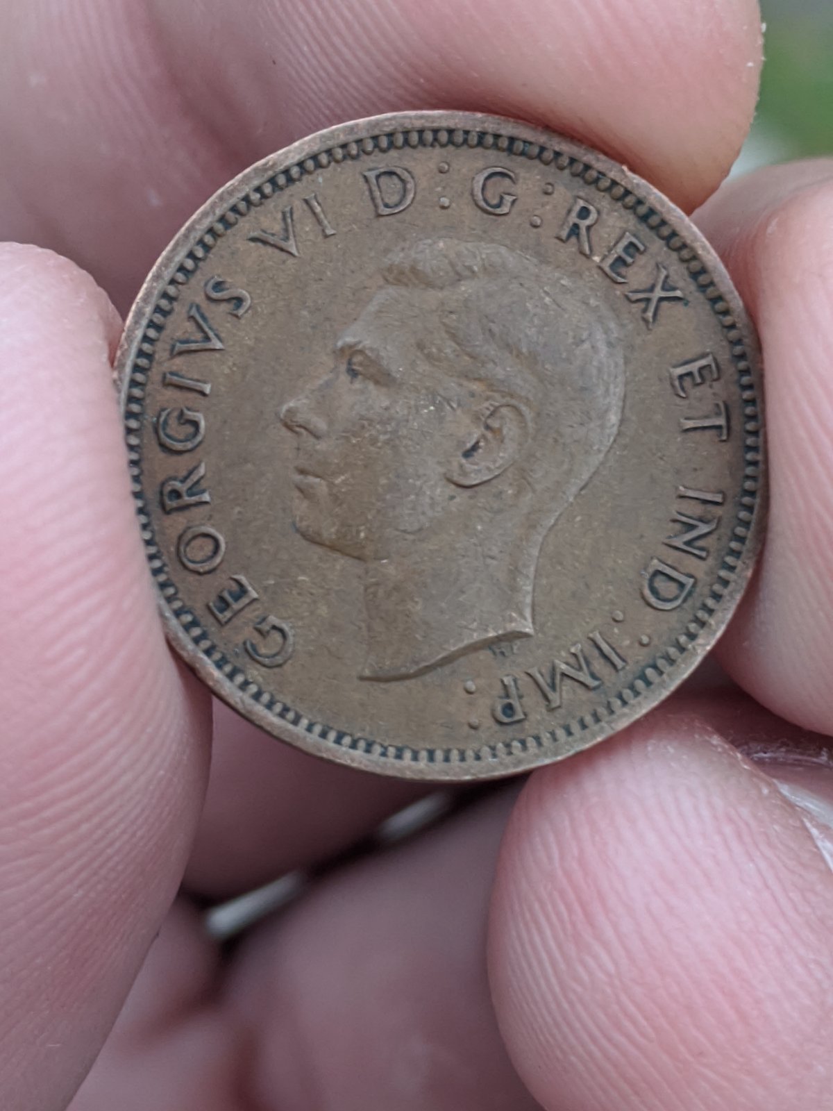 1937-Penny,-What-Would-You-Say-The-Grade-Of-This-Is-I-Can-Get-Closer-Shots