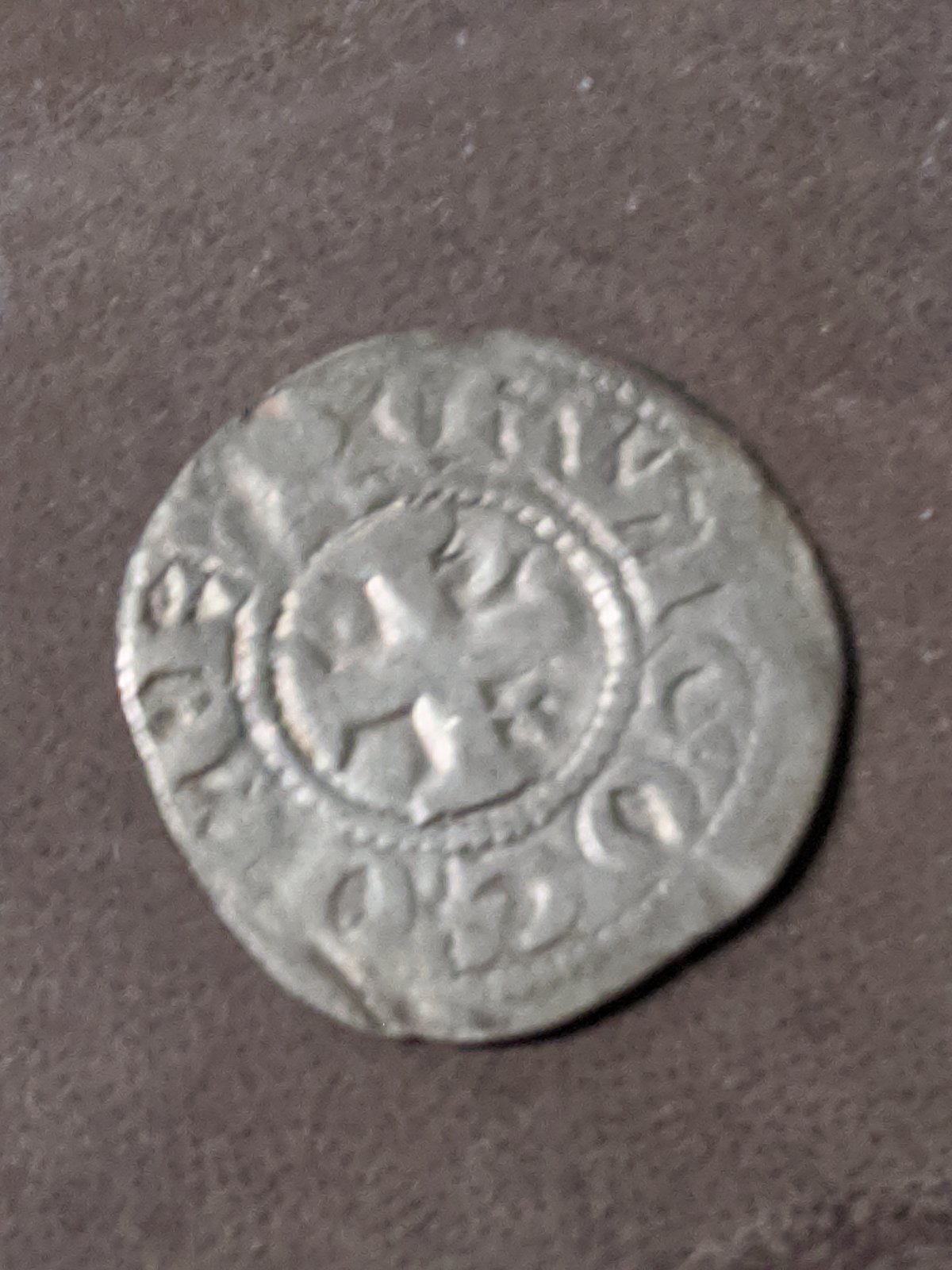 My-Buddy-Has-A-Coin-He-Want-To-Identify.