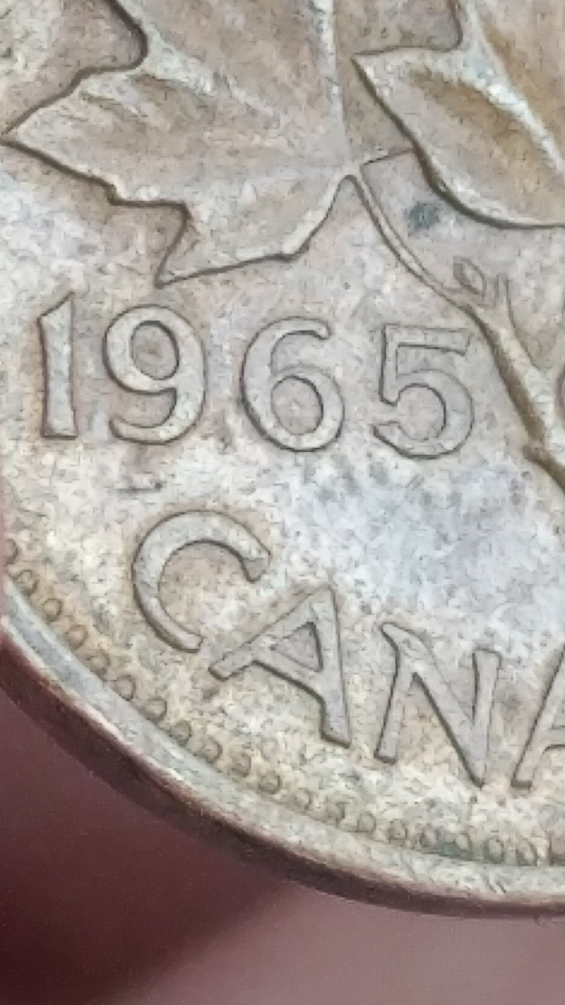 1965-Pointed-5-Penny,-Is-This-A-Small-Or-Large-Beads-Variety?