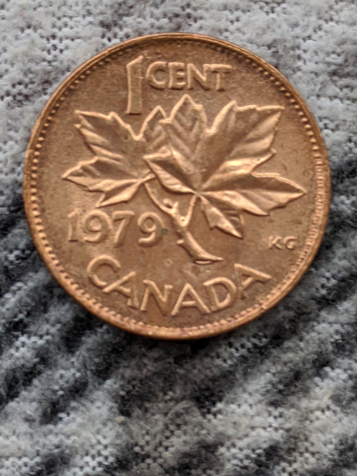 1979-DDD-979,-Worth-A-2×2?