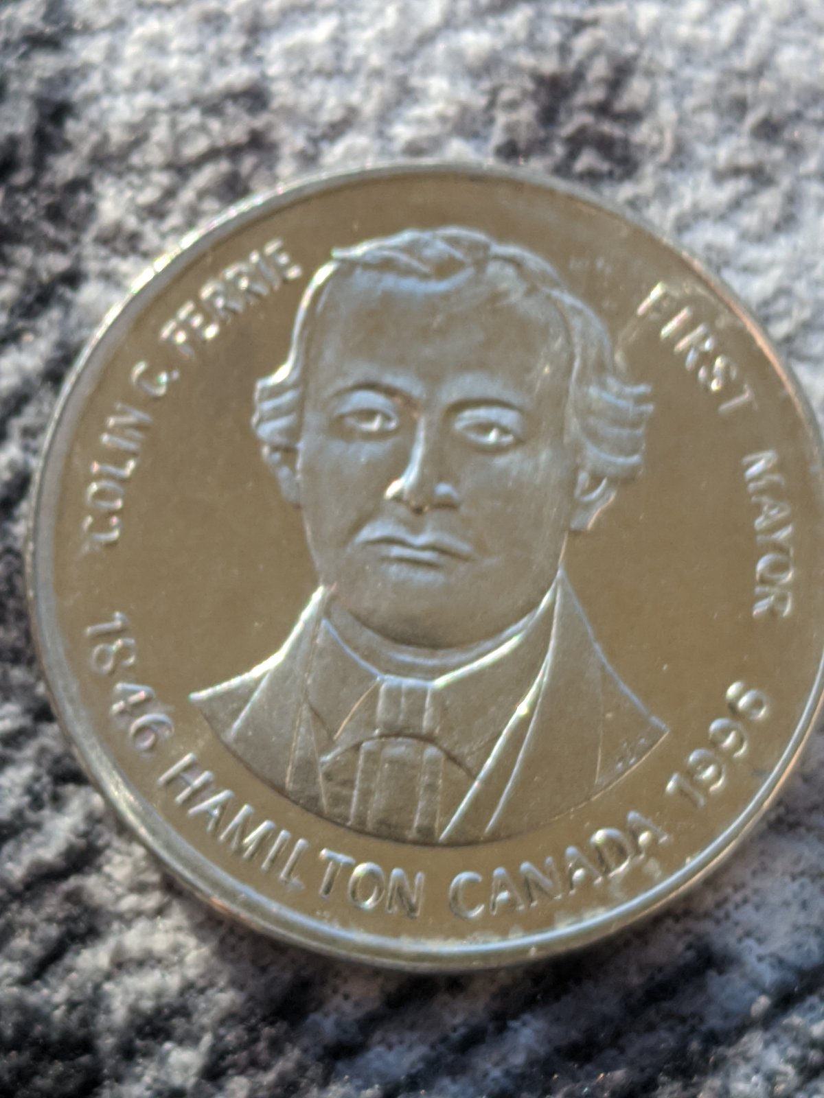 1996-Dundurn-Castle-Trade-Token-One-And-A-Half-Dollar.