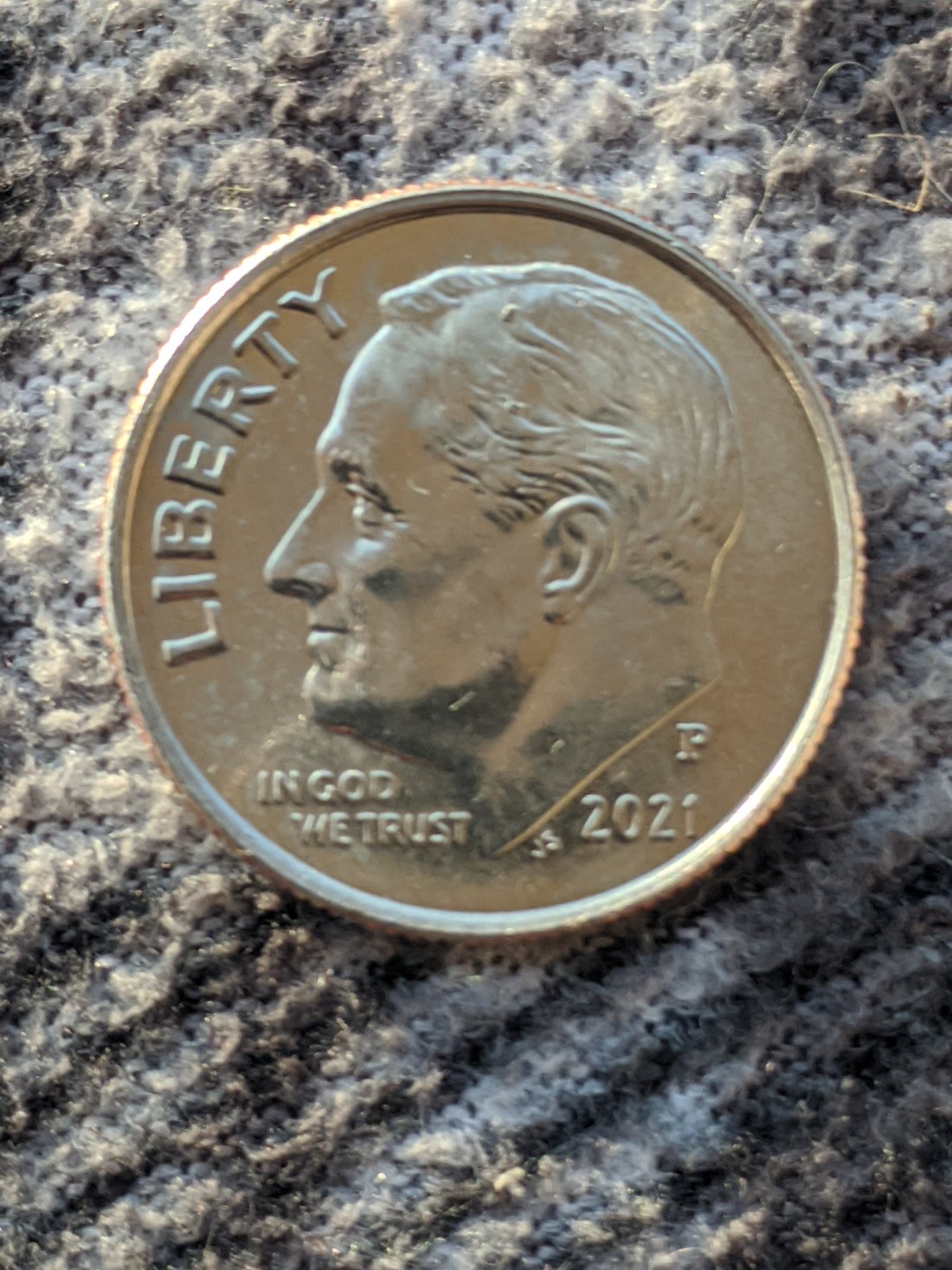 2021-D-Dime,-Is-This-A-Die-Crack-Or-Lamination-Crack?