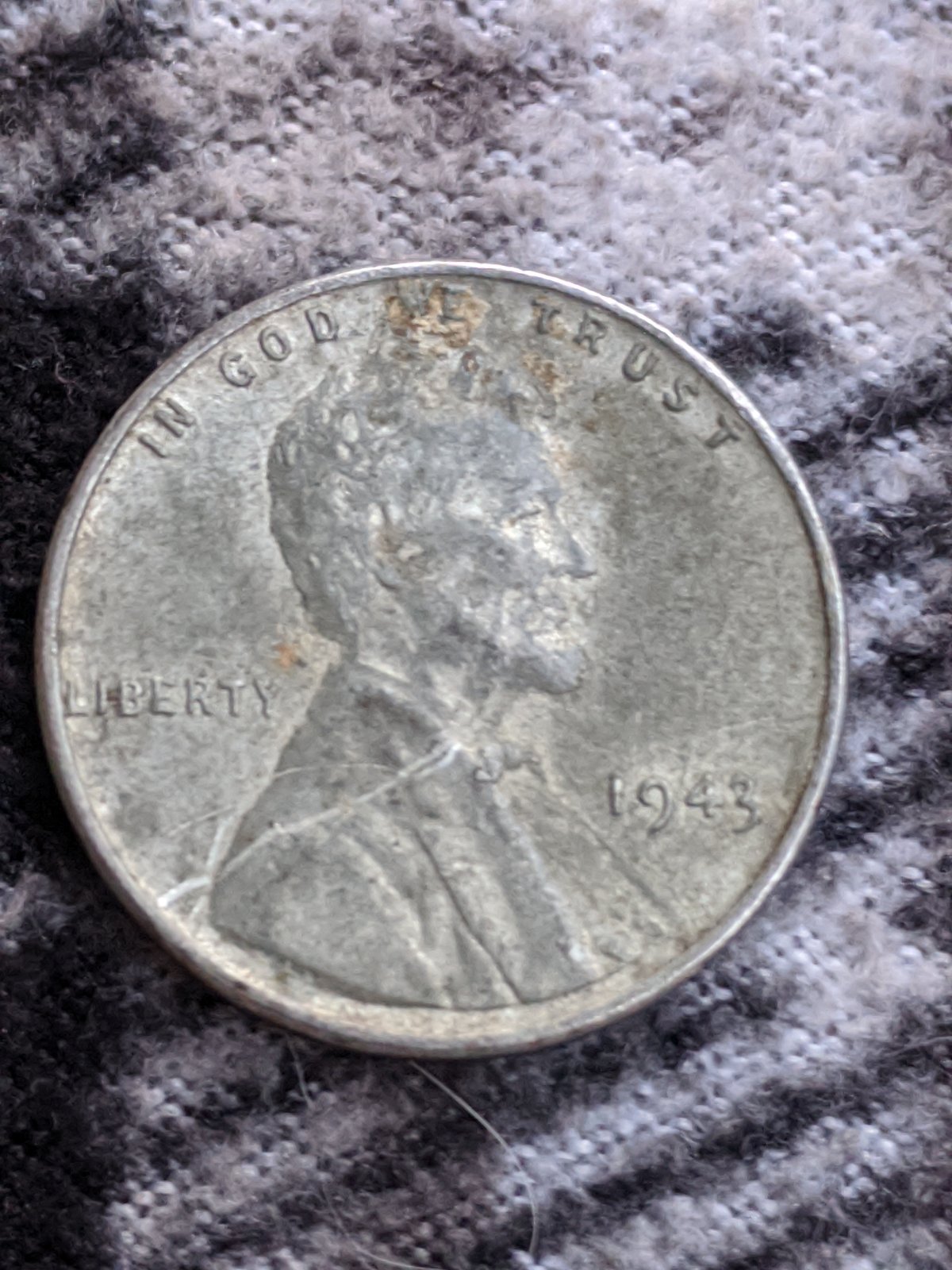 A-Coworker-Gave-Me-A-Set-Of-Some-Americain-Pennies
