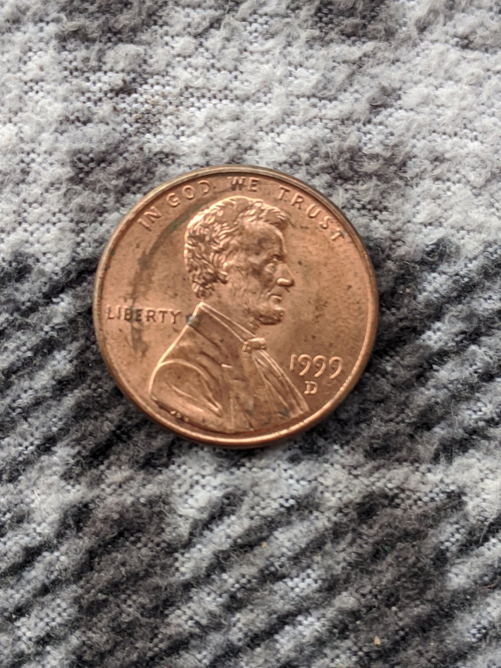 1999-D--Large-Un-Listed-DDR-Or-Plating-Bubble-Next-To-Lincoln?