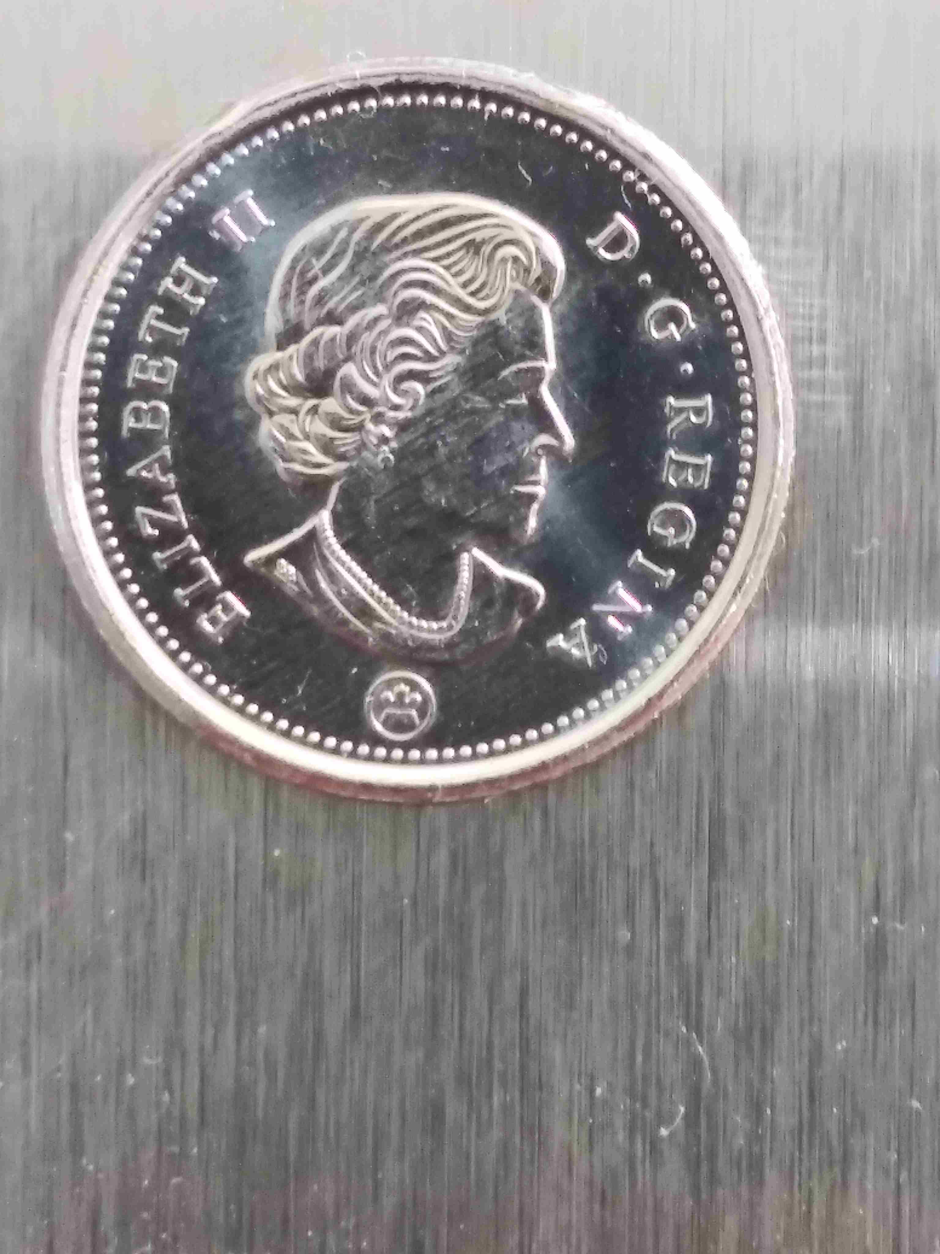 2019-10-Cent-With-Internal-Die-Cracks?