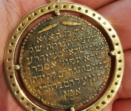 Can-Someone-Help-Me-To-Identify-This-Coin?