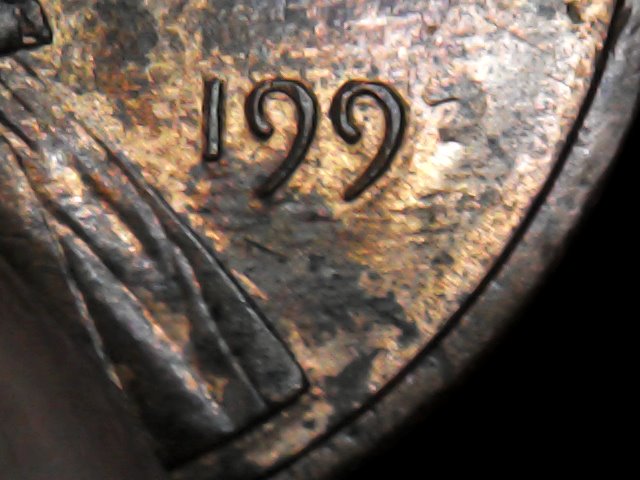 1993-And-2015-Pennies-Missing-Charcters