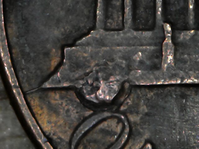 1983-Penny-Die-Cracks-And-Chip