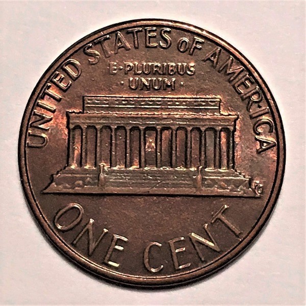 1982-Lincoln-Cent.-Not-An-Expert.-Thought-It-Pretty.-What-You-All-Think?
