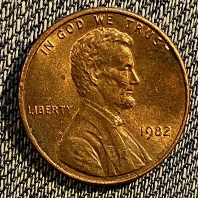 1982-Small-Date-Copper-Penny-No-Mint-Mark