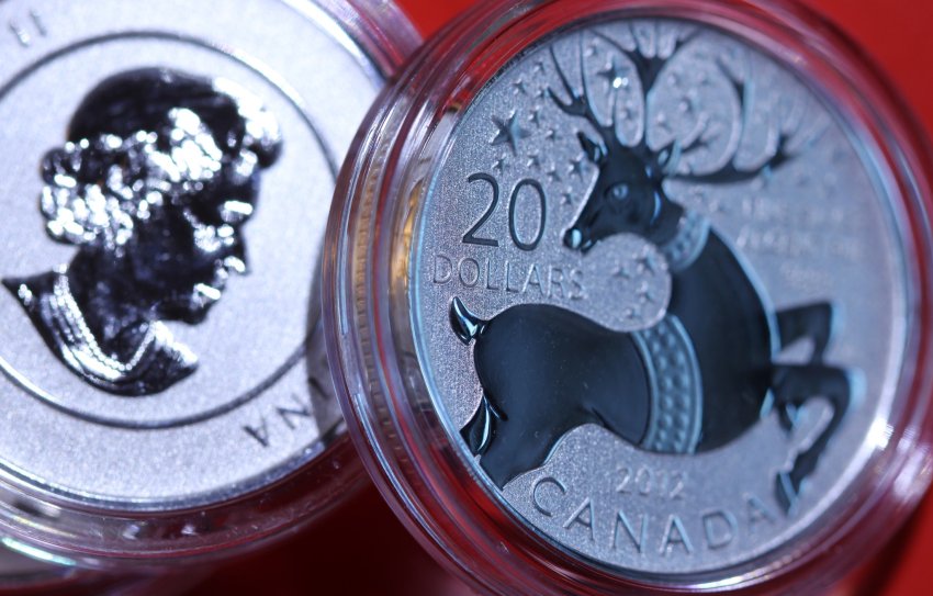 $20-For-$20-Reindeer-Silver-Coin-Canada