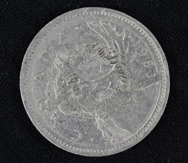 Unknown-Markings-On-A-Quarter