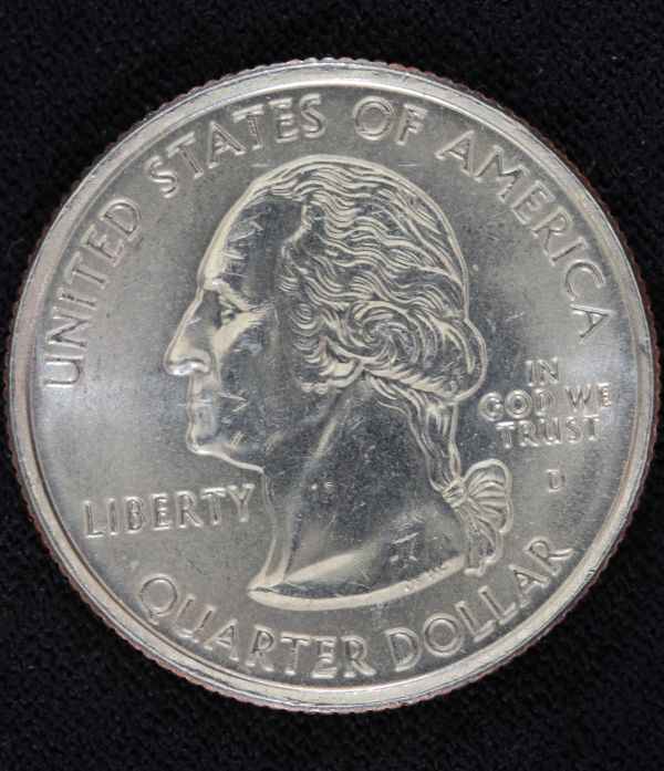 Northern-Mariana-25cents-&-1942-5cents-Coins-In-My-Change